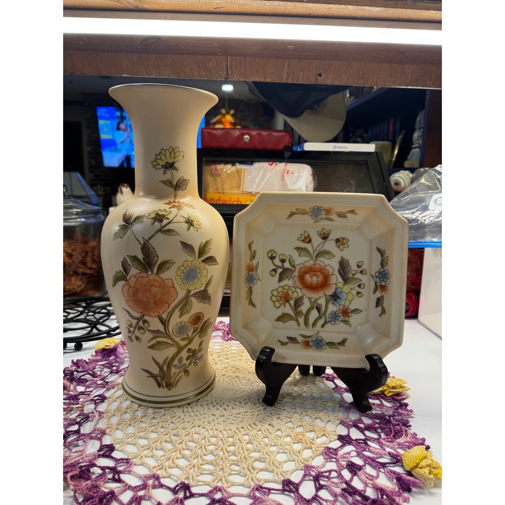 Andrea by Sadek Vintage Floral Vase and Trinket Dish Set Made in Japan 5778